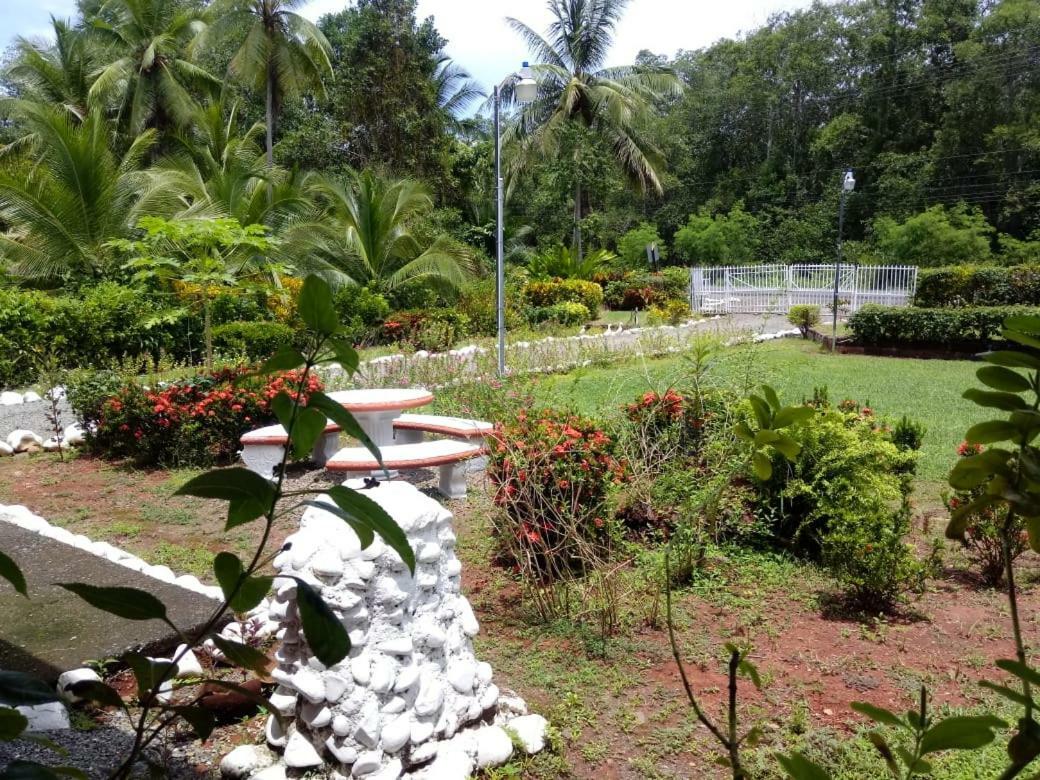 Hotel Casa Champion Quepos Exterior foto